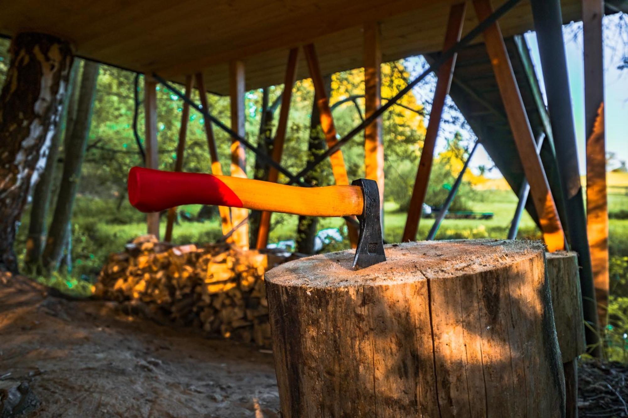 Treehouse Glamping *